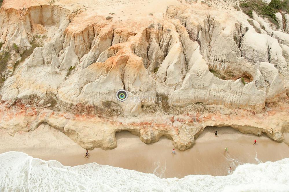 Praia Tabuba Do Morro Branco Suite 04 Pessoas เบเบรีเบ ภายนอก รูปภาพ